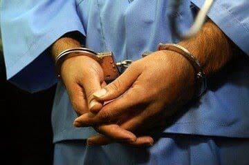 دستگیری۲ نفر سارق حرفه ای  خودرو با کشف۶فقره سرقت در این شهرستان