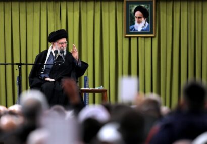 رهبر انقلاب خطاب به دشمنان: اگر ادعا دارید جمهوری اسلامی به بن‌بست رسیده، پس چرا میلیاردها دلار خرج براندازی‌‌اش می‌کنید؟