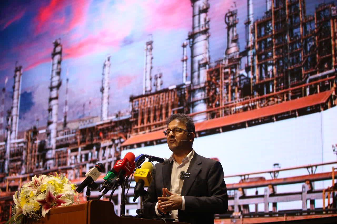ایران بزرگترین پالایشگاه تولید بنزین در جهان را دارد