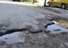  وضعیت نامناسب آسفالت خیابان بنفشه در کوی فرهنگیان اهواز