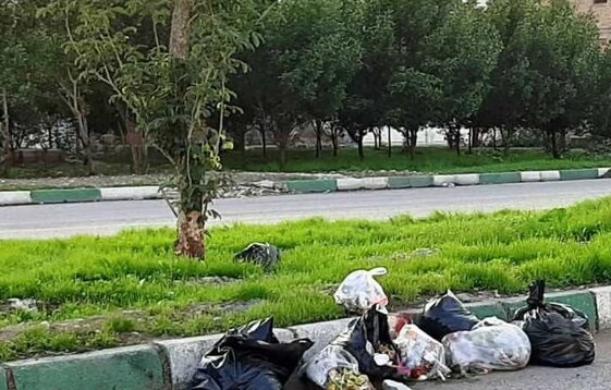 نبود سطل زباله؛ معضل اما آزاردهنده در محله‌های اهواز