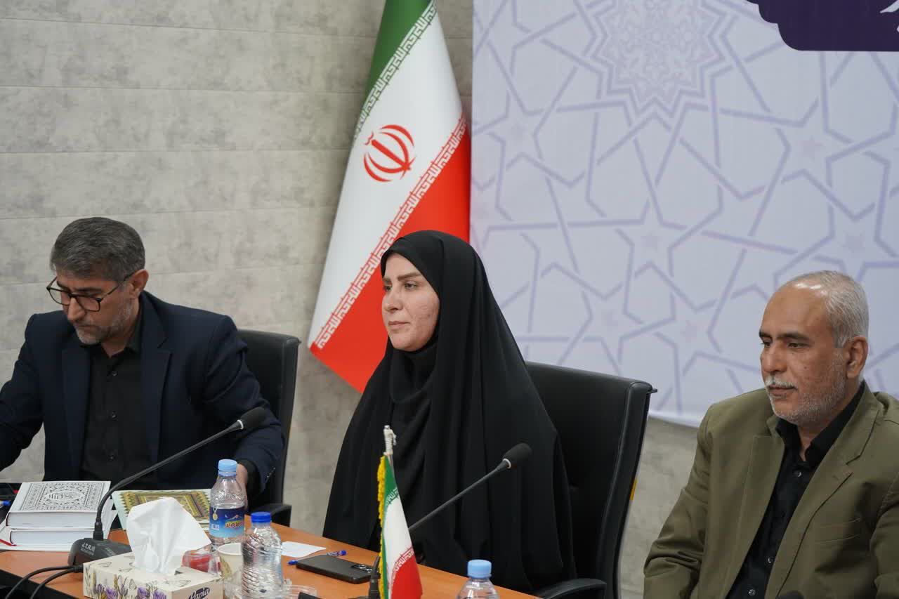 تقویت ارتباط مردم و مسئولان از برنامه‌های اصلی دولت است