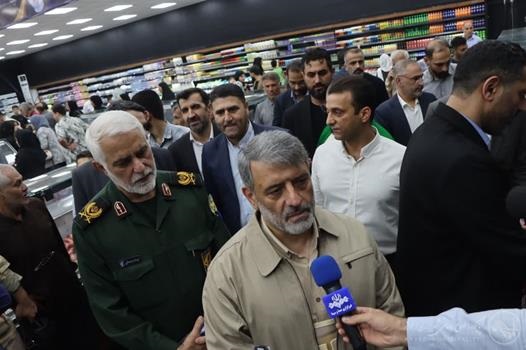  اولین بازار روز کرامت اهواز افتتاح شد