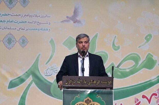 تکمیل گلدسته‌های حرم سبزقبای دزفول(ع) تا پایان امسال
