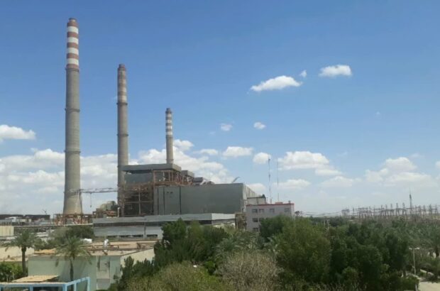 تایید محیط زیست بر عدم استفاده نیروگاه رامین اهواز از سوخت مازوت تایید محیط زیست بر عدم استفاده نیروگاه رامین اهواز از سوخت مازوت