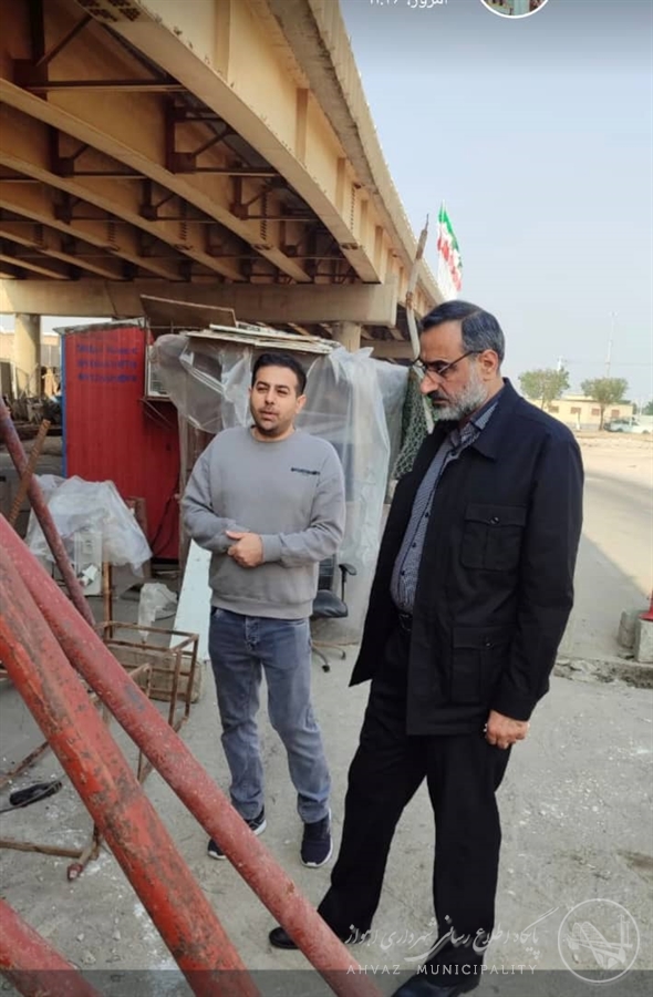  بازدید سرپرست شهرداری اهواز از روند مقاوم سازی پل علوی