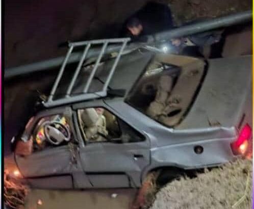 مفقود شدن سرنشینان یک خودرو در پی بارندگی و سیل در باغملک