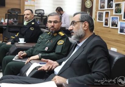 تقویت تعامل شهرداری و نیروی انتظامی در مدیریت شهری اهواز
