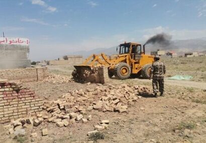 بیش از ۱۳۵ هزار متر مربع از اراضی ملی در خوزستان رفع تصرف شد بیش از ۱۳۵ هزار متر مربع از اراضی ملی در خوزستان رفع تصرف شد