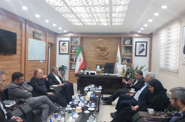 دیدار مدیر کل راه و شهرسازی استان با شهردار اهواز