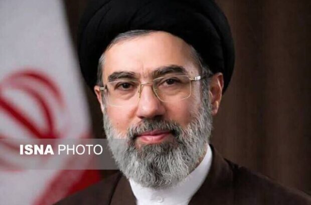 بیعت خوزستانی‌ها را با رهبر معظم انقلاب اسلامی اعلام می‌کنم