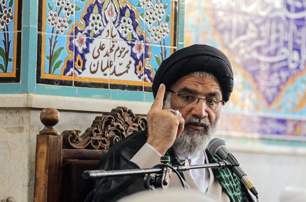 حملات دشمن خللی در اراده امت اسلامی ایجاد نمی‌کند