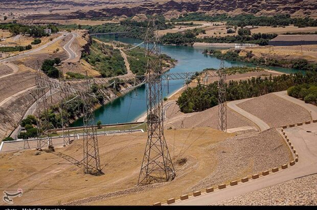 نیروگاه سد کرخه به دلیل کاهش آب از مدار تولید برق خارج شد