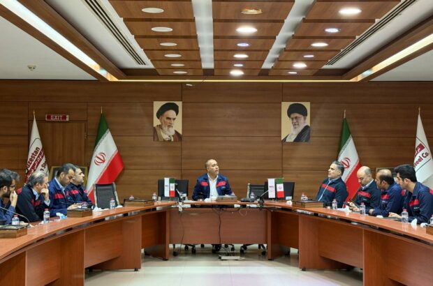 جلسه کمیته پدافند غیرعامل و کمیته بحران شرکت فولاد اکسین برگزار شد/ تأکید بر آمادگی کامل برای مواجهه با هرگونه شرایط اضطراری جلسه کمیته پدافند غیرعامل و کمیته بحران شرکت فولاد اکسین برگزار شد/ تأکید بر آمادگی کامل برای مواجهه با هرگونه شرایط اضطراری