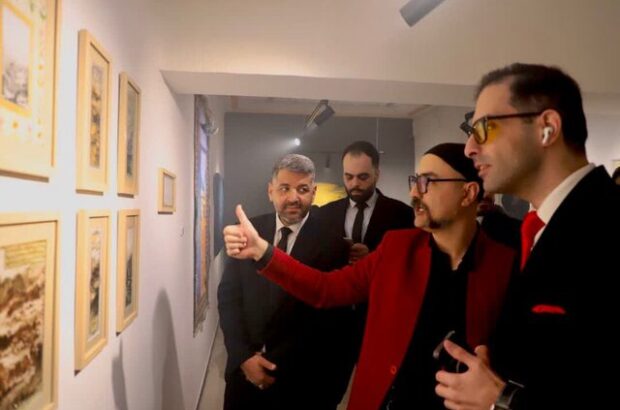 نمایشگاه «در چشمان هلالی»؛ روایتی چندرسانهای از زندگی در اهواز نمایشگاه «در چشمان هلالی»؛ روایتی چندرسانهای از زندگی در اهواز