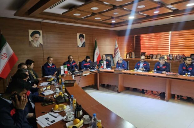 فولاد اکسین در دوران دشوار صنعت فولاد خوش درخشید فولاد اکسین در دوران دشوار صنعت فولاد خوش درخشید