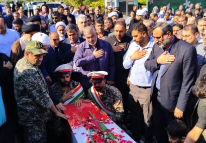 برگزاری نماز وحدت و تشییع پیکر شهید گمنام در شهرداری اهواز / تأکید بر همدلی و خدمترسانی برگزاری نماز وحدت و تشییع پیکر شهید گمنام در شهرداری اهواز / تأکید بر همدلی و خدمترسانی