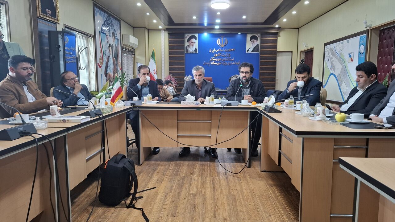 آبادان میزبان جشنواره منطقه ای سینمای جوان شد آبادان میزبان جشنواره منطقه ای سینمای جوان شد