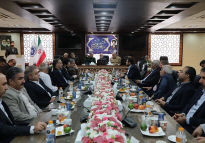 سردار شاهوارپور: فعالان اقتصادی میداندار مقابله با جنگ اقتصادی دشمن هستند